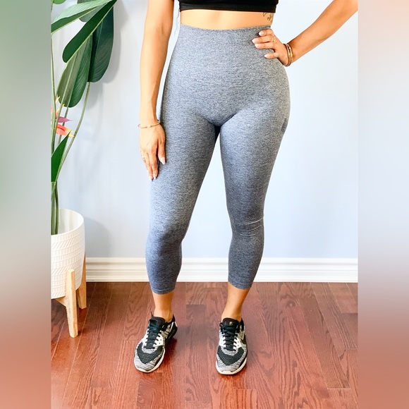 SMILE SEAMLESS LEGGINGS ~ Blue/Gray - Picture 4 of 5